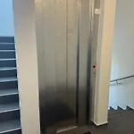 Vbloku アパート プラハ